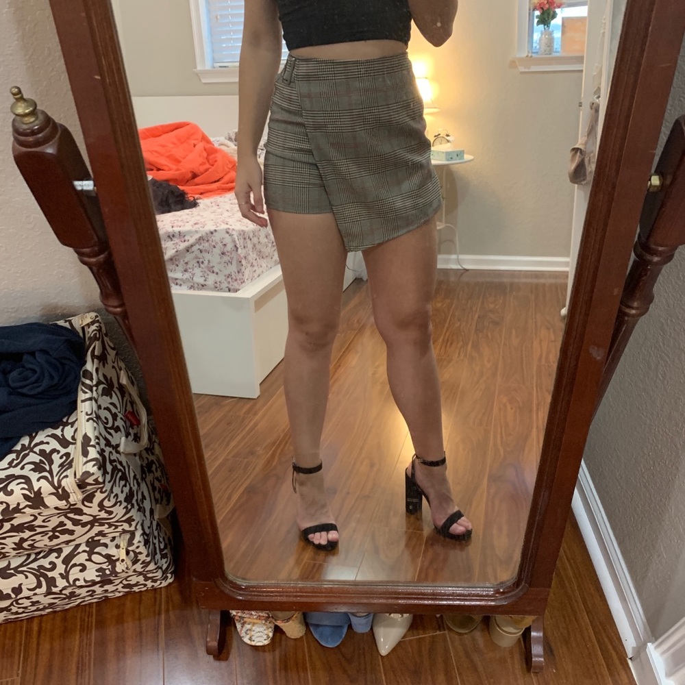 Plaid Skort ✏️ Size S/M